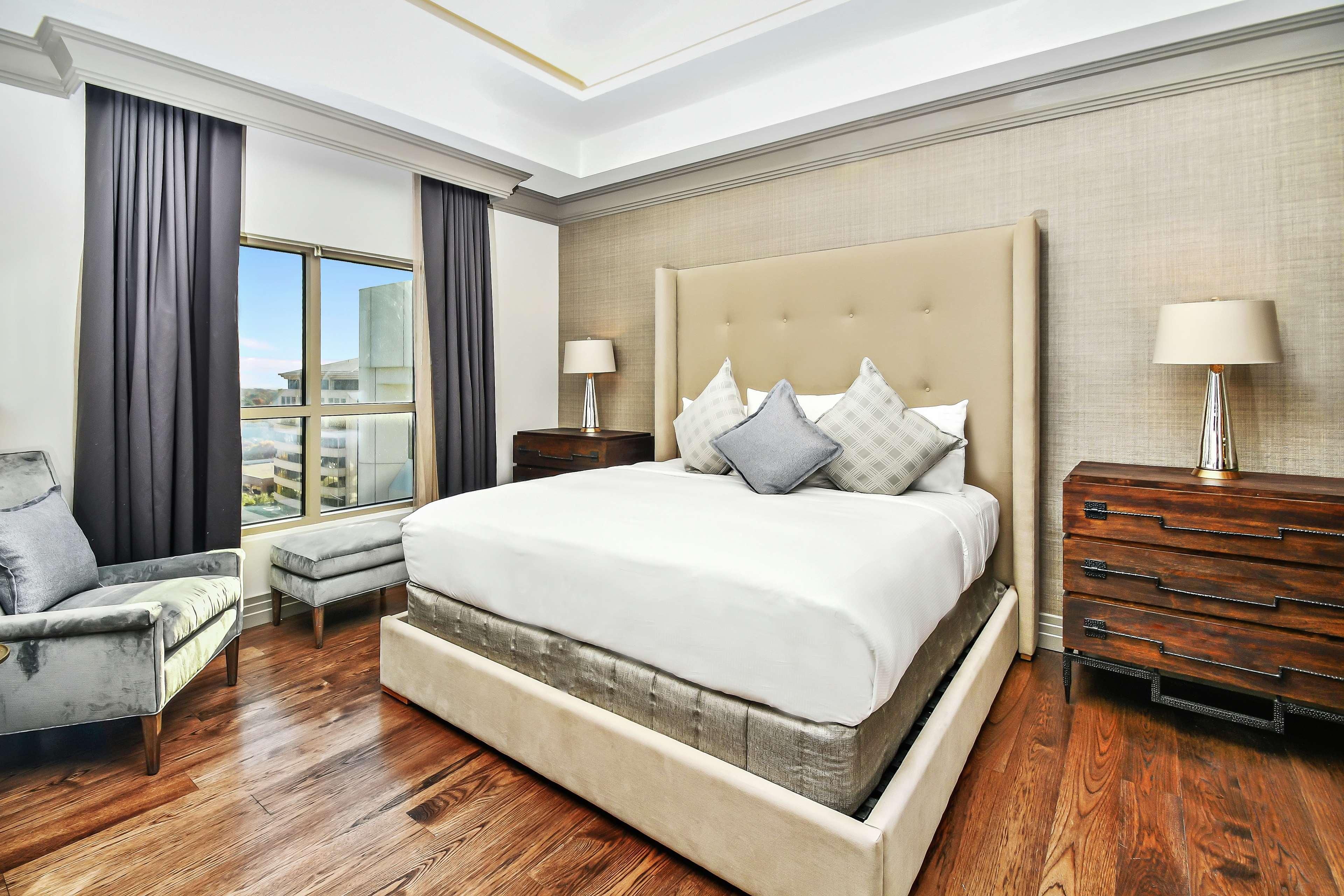 ฮิลตันดัลลัส พาร์ค ซิตี้ โฮเต็ล Hotel ภายนอก รูปภาพ