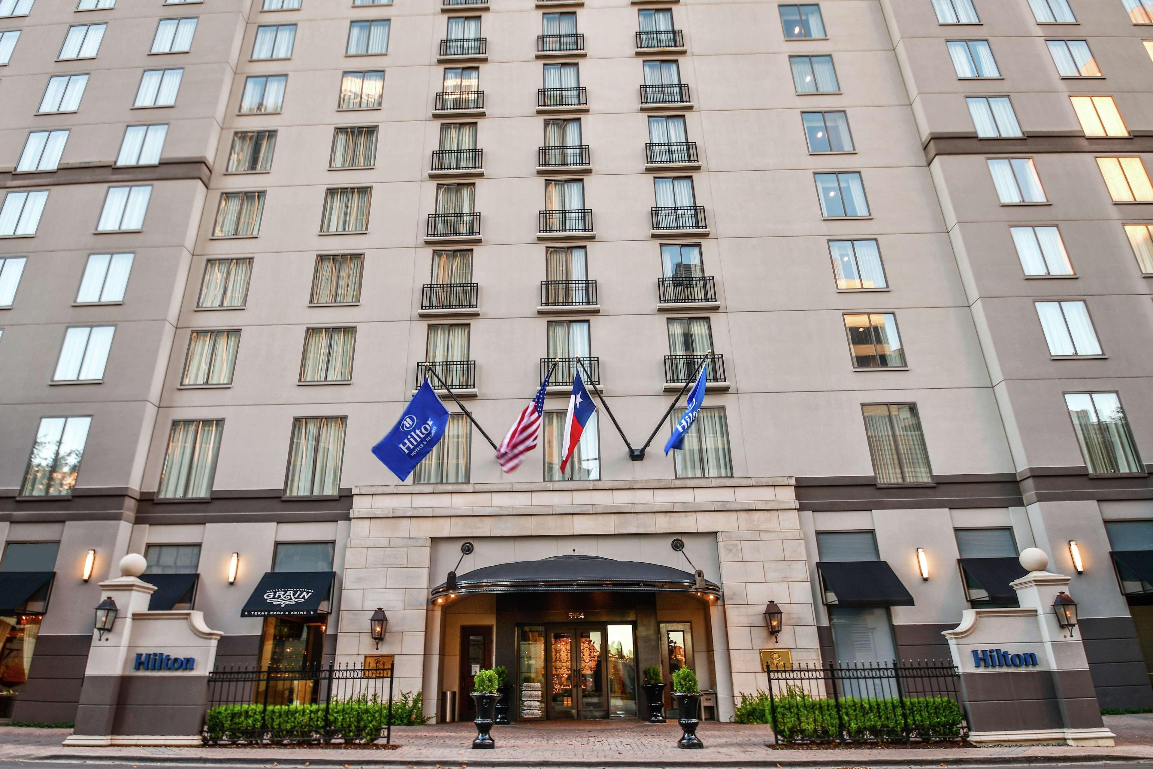 ฮิลตันดัลลัส พาร์ค ซิตี้ โฮเต็ล Hotel ภายนอก รูปภาพ