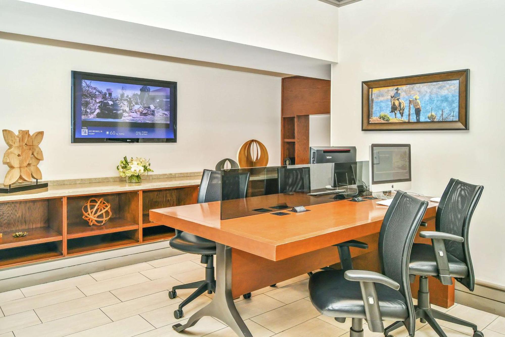 ฮิลตันดัลลัส พาร์ค ซิตี้ โฮเต็ล Hotel ภายนอก รูปภาพ