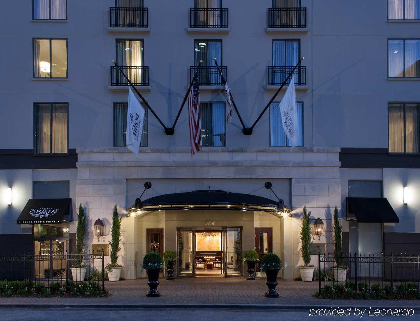 ฮิลตันดัลลัส พาร์ค ซิตี้ โฮเต็ล Hotel ภายนอก รูปภาพ